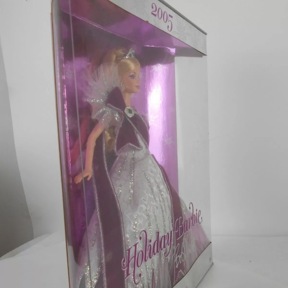 BOB MACKIE 2005 HOLIDAY BARBIE - Picture 2 of 4